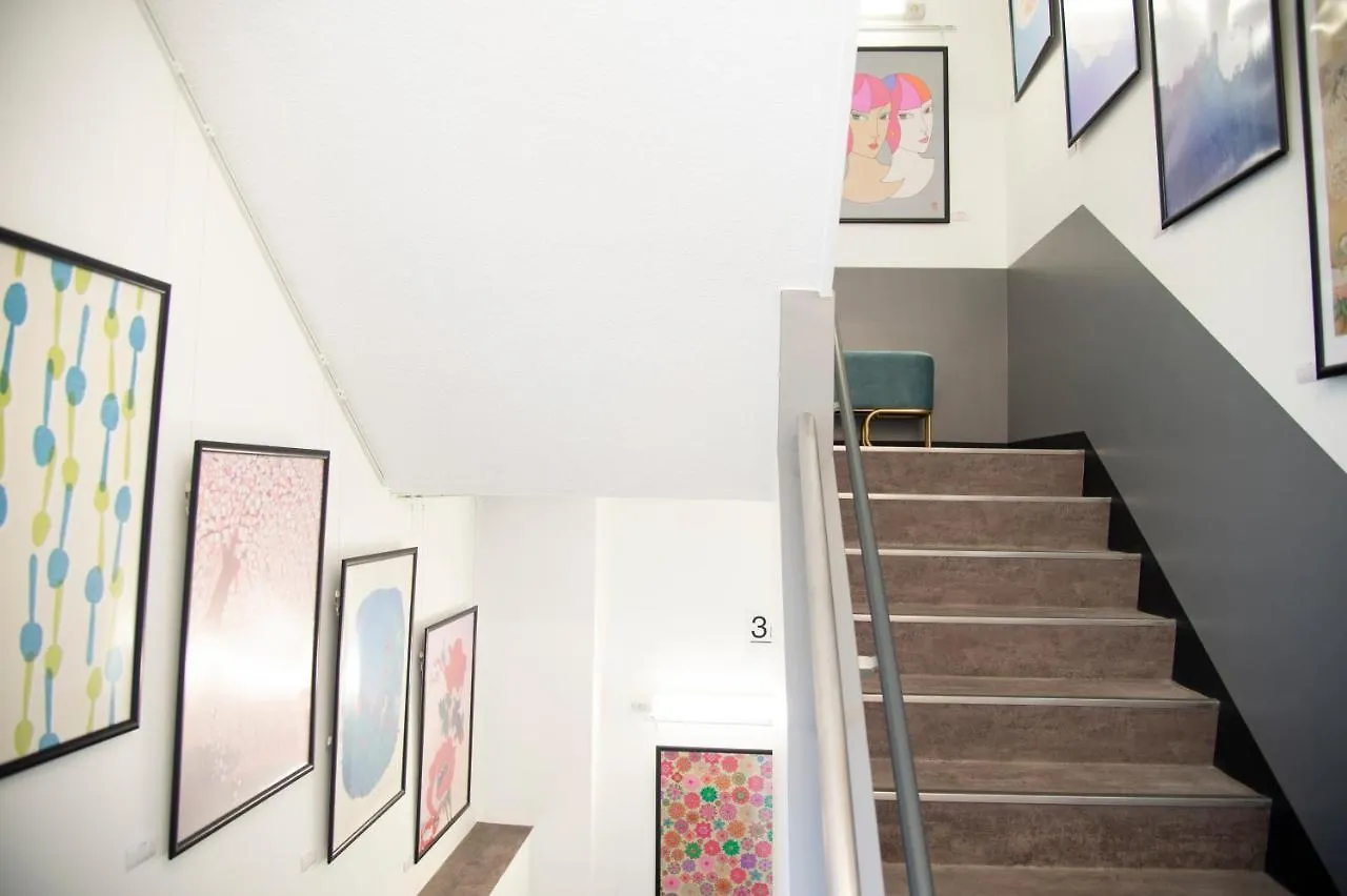 Buena Arte Hostel Ryogoku Tokyo