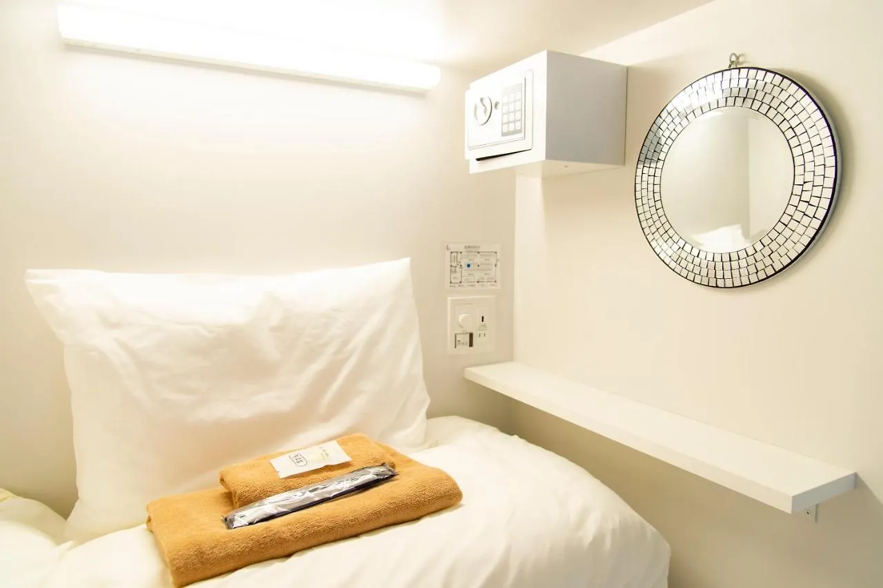Buena Arte Hostel Ryogoku Tokyo Japan
