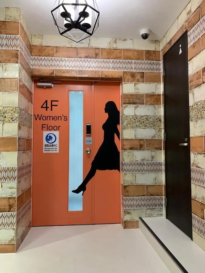 Buena Arte Hostel Ryogoku Tokyo